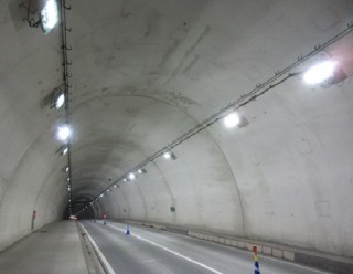 須田トンネル1